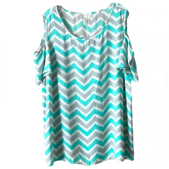 TACERA | Color Blocked Teal & Gray Chevron Pattern Cold Shoulder Top Size 2X - Picture 1 of 5